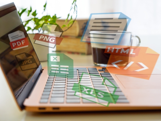 派遣スタッフ情報を複数のExcelで管理する問題点と限界・解決策